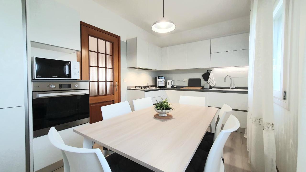 Niko Casa - 3 Bedroom Townhouse Ceggia Εξωτερικό φωτογραφία